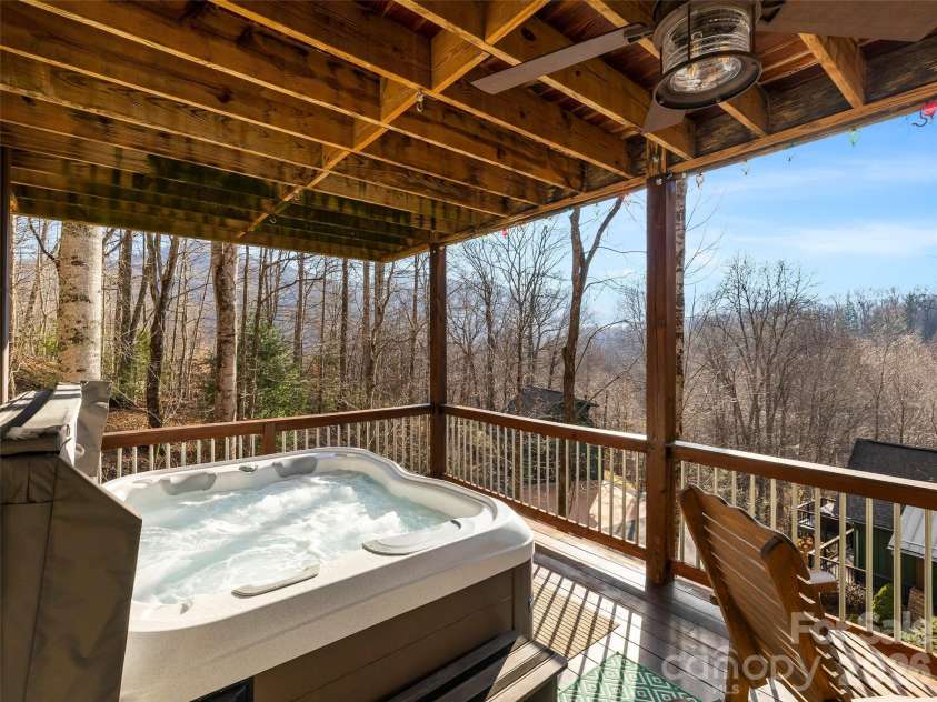 262 Sweet Birch Drive, Maggie Valley, NC 28751.  MLS# CAR4335335, YatesRealty ID 2025. 