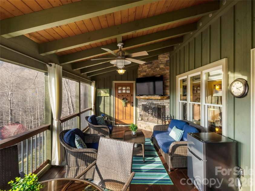 262 Sweet Birch Drive, Maggie Valley, NC 28751.  MLS# CAR4335335, YatesRealty ID 2025. 