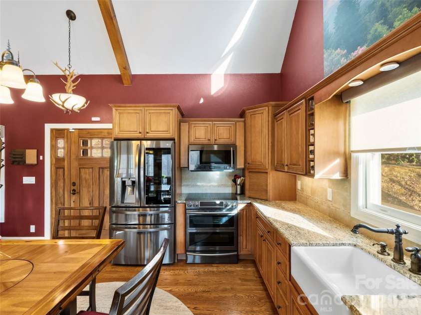 262 Sweet Birch Drive, Maggie Valley, NC 28751.  MLS# CAR4335335, YatesRealty ID 2025. 