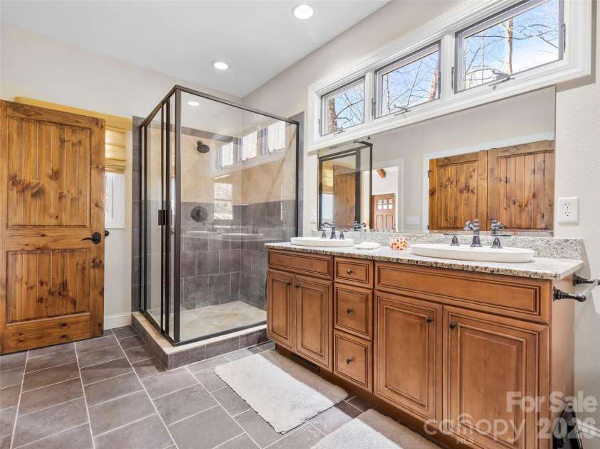 262 Sweet Birch Drive, Maggie Valley, NC 28751.  MLS# CAR4335335, YatesRealty ID 2025. 