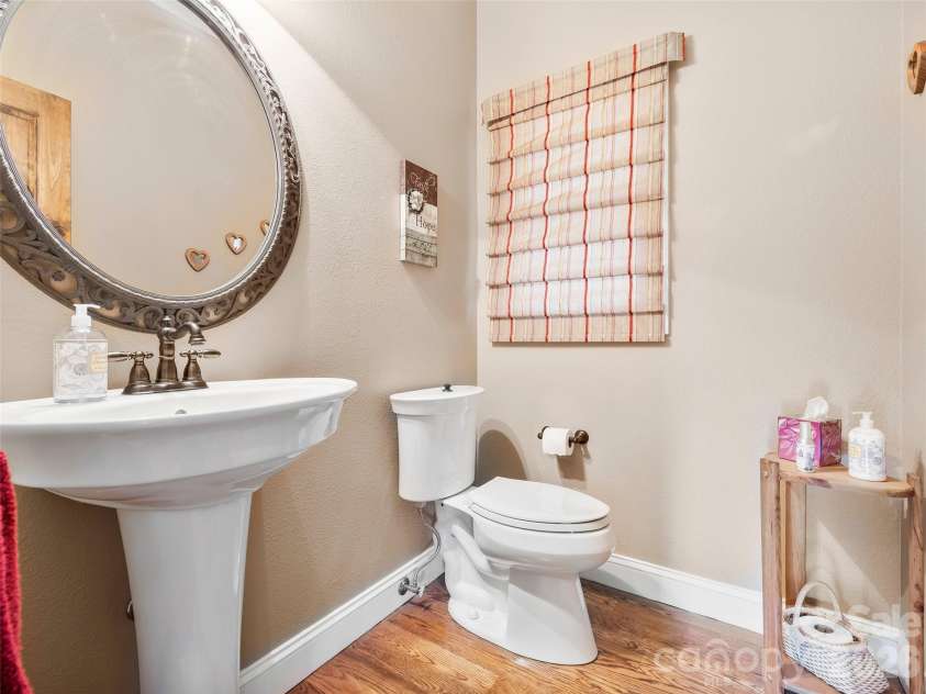 262 Sweet Birch Drive, Maggie Valley, NC 28751.  MLS# CAR4335335, YatesRealty ID 2025. 