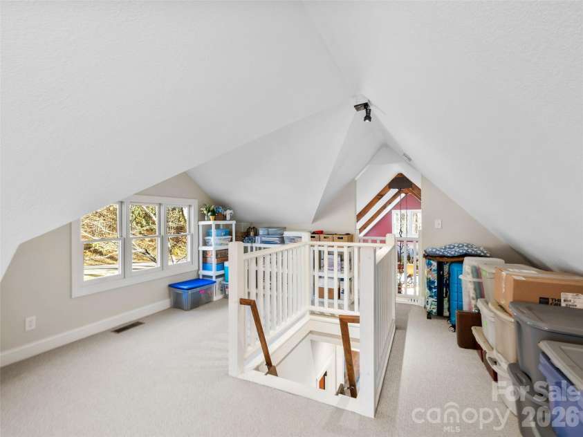 262 Sweet Birch Drive, Maggie Valley, NC 28751.  MLS# CAR4335335, YatesRealty ID 2025. 