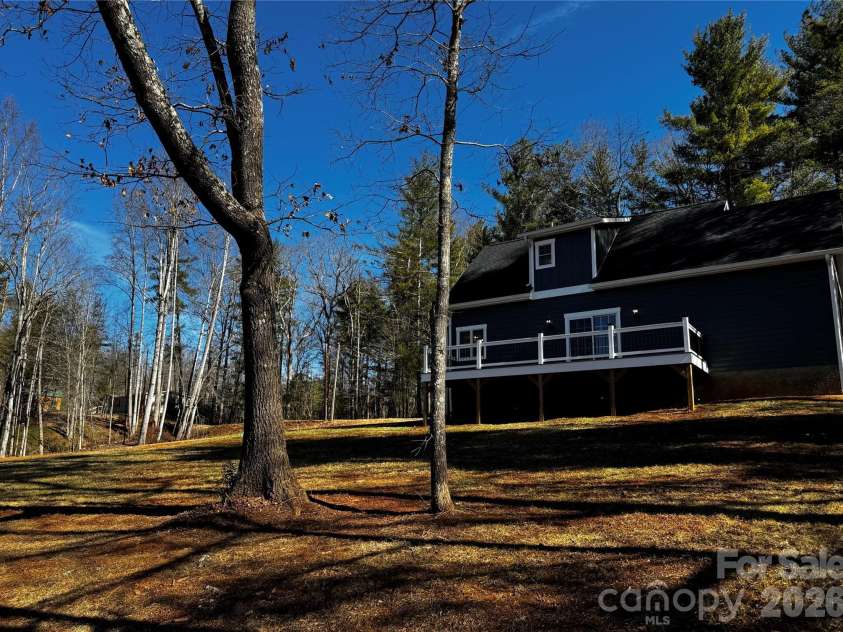 426 Shadow Wood Drive, Leicester, NC 28748.  MLS# CAR4349631, YatesRealty ID 2025. 