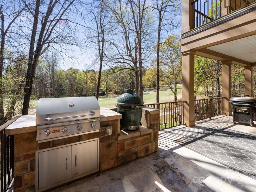 1754 Brawley School Road, Mooresville, NC 28117.  MLS# CAR4242025, YatesRealty ID 20252. 