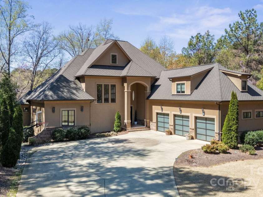 1754 Brawley School Road, Mooresville, NC 28117.  MLS# CAR4242025, YatesRealty ID 20252. 