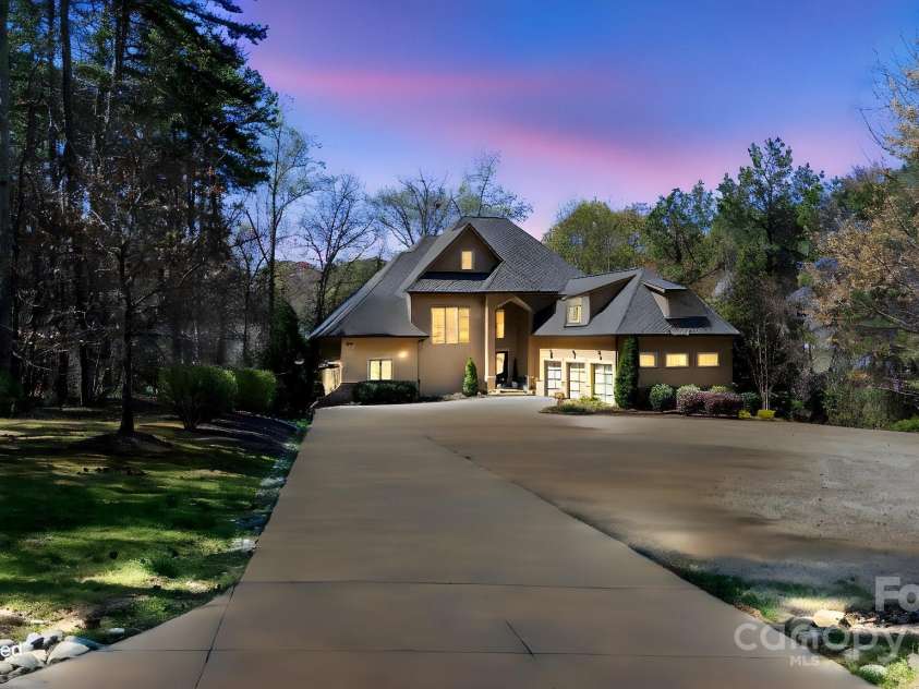 1754 Brawley School Road, Mooresville, NC 28117.  MLS# CAR4242025, YatesRealty ID 20252. 