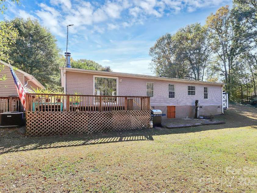 4104 Pebblebrook Circle, Concord, NC 28027.  MLS# CAR4266982, YatesRealty ID 20255. 