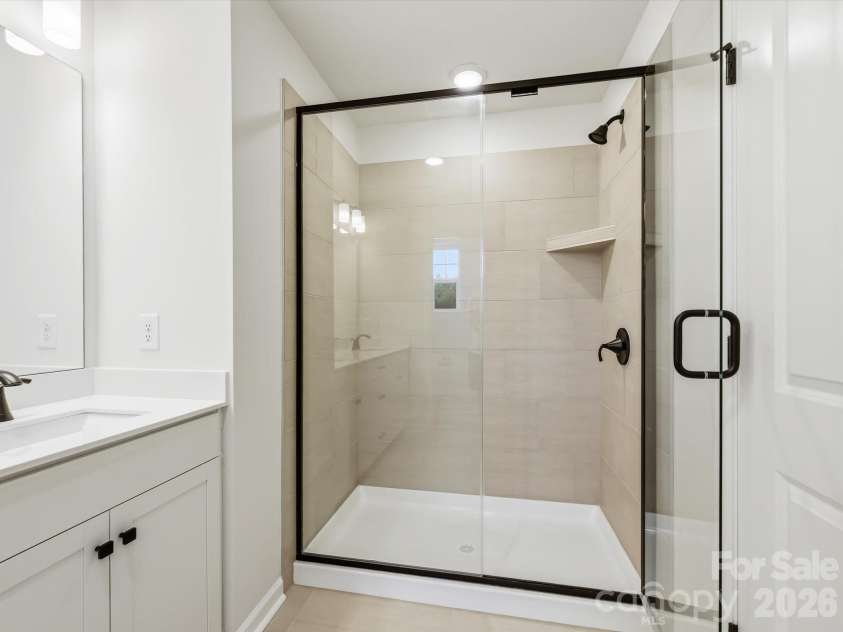 581 Cape Cod Way, Rock Hill, SC 29732.  MLS# CAR4361298, YatesRealty ID 20256. Owner's Shower
