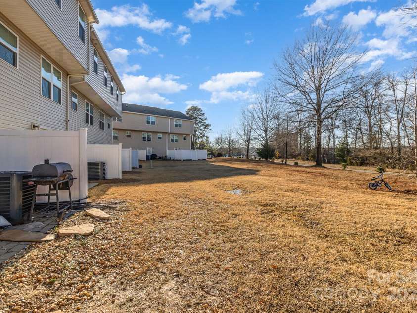 828 Renee Avenue, Fort Mill, SC 29715.  MLS# CAR4218150, YatesRealty ID 20257. 