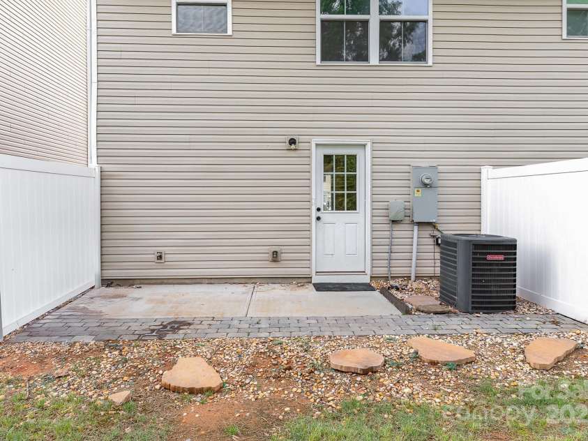 828 Renee Avenue, Fort Mill, SC 29715.  MLS# CAR4218150, YatesRealty ID 20257. 