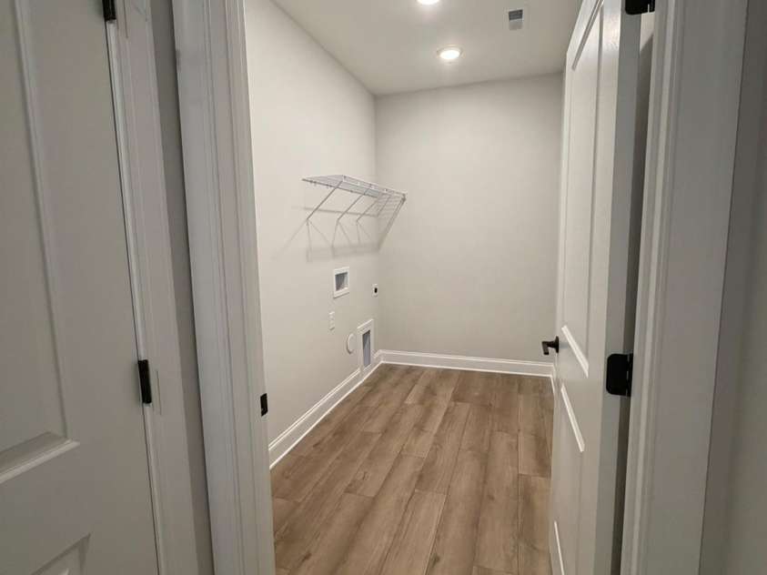 728 Clovis Street, Rock Hill, SC 29730.  MLS# CAR4371191, YatesRealty ID 20259. Laundry