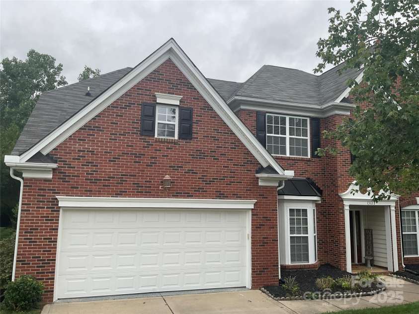 13123 Ashley Meadow Drive, Charlotte, NC 28213.  MLS# CAR4255597, YatesRealty ID 20261. 