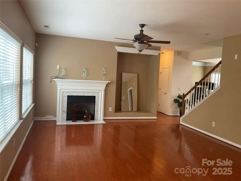 13123 Ashley Meadow Drive, Charlotte, NC 28213.  MLS# CAR4255597, YatesRealty ID 20261. 
