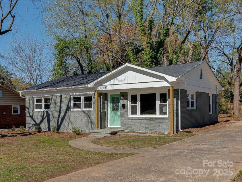 1147 Norland Road, Charlotte, NC 28205.  MLS# CAR4256153, YatesRealty ID 20263. 