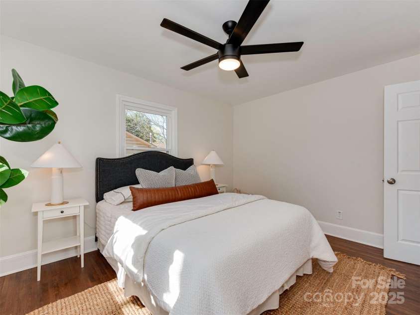 1147 Norland Road, Charlotte, NC 28205.  MLS# CAR4256153, YatesRealty ID 20263. 