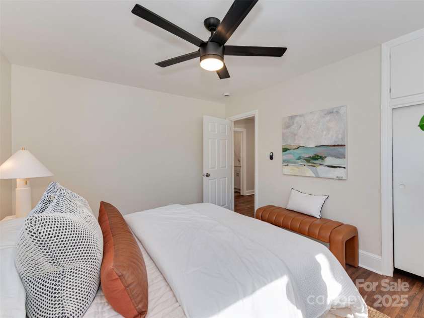 1147 Norland Road, Charlotte, NC 28205.  MLS# CAR4256153, YatesRealty ID 20263. 