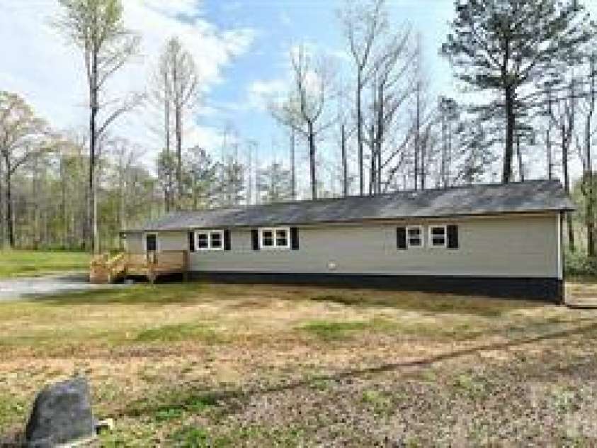 140 Overbrook Road, Salisbury, NC 28147.  MLS# CAR4349590, YatesRealty ID 20263. Front Right