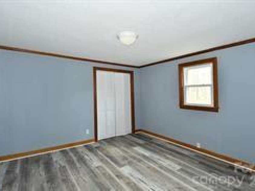 140 Overbrook Road, Salisbury, NC 28147.  MLS# CAR4349590, YatesRealty ID 20263. Middle Bedroom