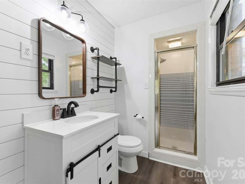 116 Old Barn Road, Gold Hill, NC 28071.  MLS# CAR4376468, YatesRealty ID 20265. Primary bathroom 