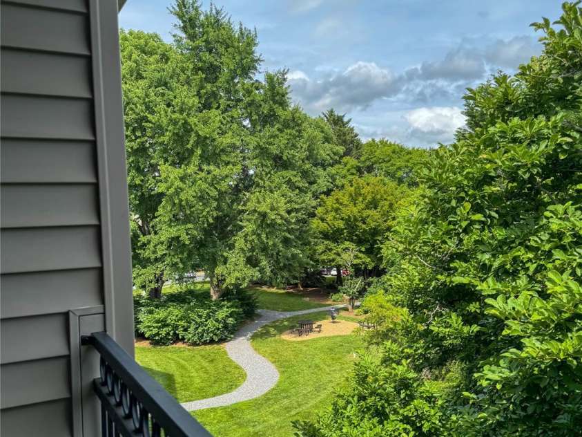 136 Appeldoorn Circle, Asheville, NC 28803.  MLS# CAR4149435, YatesRealty ID 2027. 