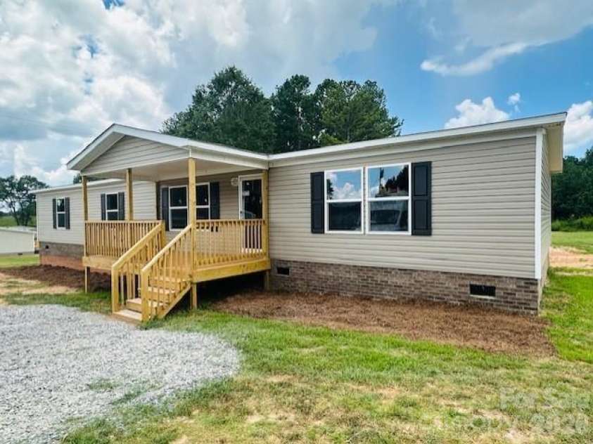 3571 Ken McEntire Road, Lawndale, NC 28090.  MLS# CAR4335575, YatesRealty ID 2027. 