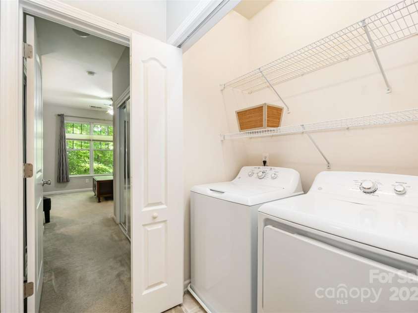 15318 Coventry Court Lane, Charlotte, NC 28277.  MLS# CAR4252631, YatesRealty ID 20270. 2nd Floor Laundry