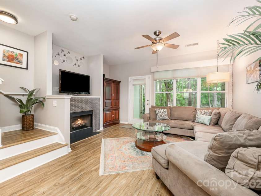 15318 Coventry Court Lane, Charlotte, NC 28277.  MLS# CAR4252631, YatesRealty ID 20270. Family Room With Fireplace