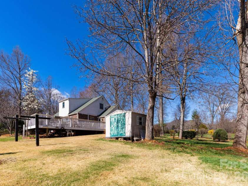181 Leisure Ridge Drive, Mars Hill, NC 28754.  MLS# CAR4358251, YatesRealty ID 20271. Back Yard with Shed