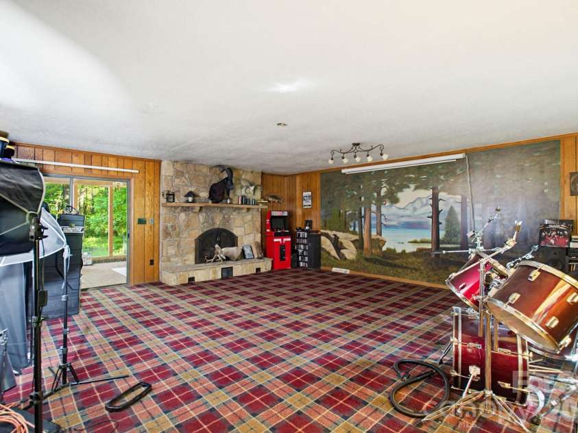 445 Quail Drive, Salisbury, NC 28147.  MLS# CAR4373863, YatesRealty ID 20272. Den