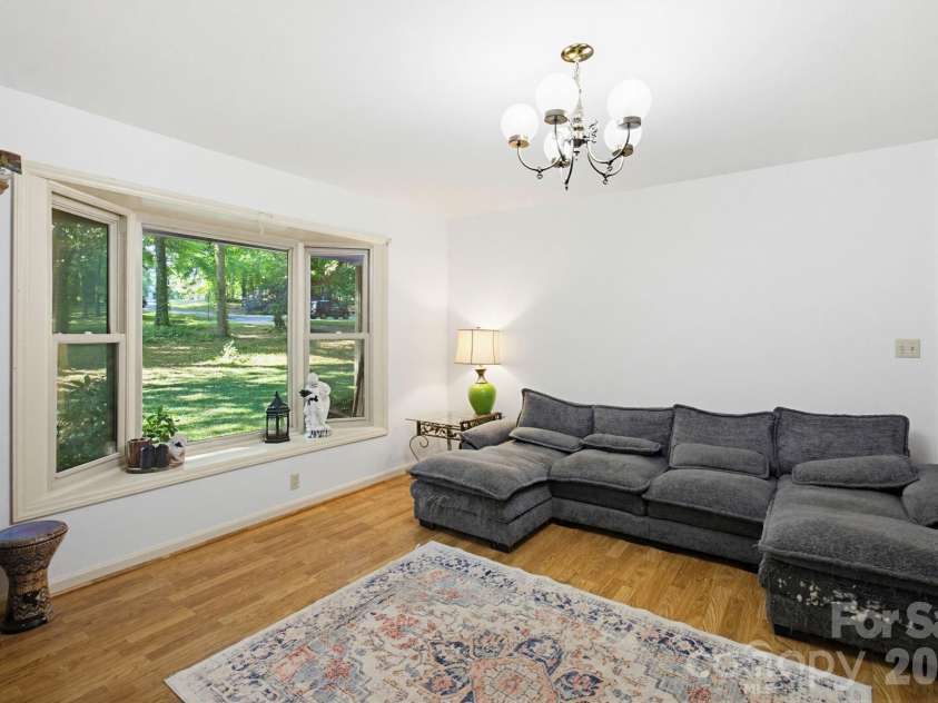 445 Quail Drive, Salisbury, NC 28147.  MLS# CAR4373863, YatesRealty ID 20272. Living room