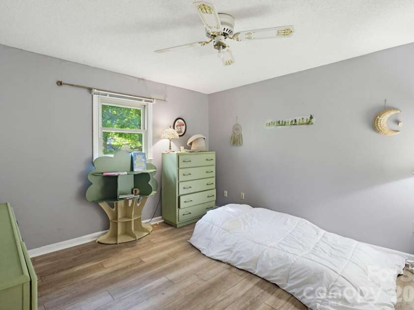 445 Quail Drive, Salisbury, NC 28147.  MLS# CAR4373863, YatesRealty ID 20272. Upstairs bed #3