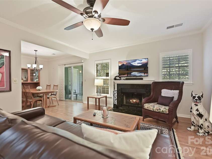 19901 Henderson Road, Cornelius, NC 28031.  MLS# CAR4375227, YatesRealty ID 20273. 