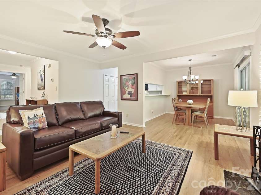 19901 Henderson Road, Cornelius, NC 28031.  MLS# CAR4375227, YatesRealty ID 20273. 
