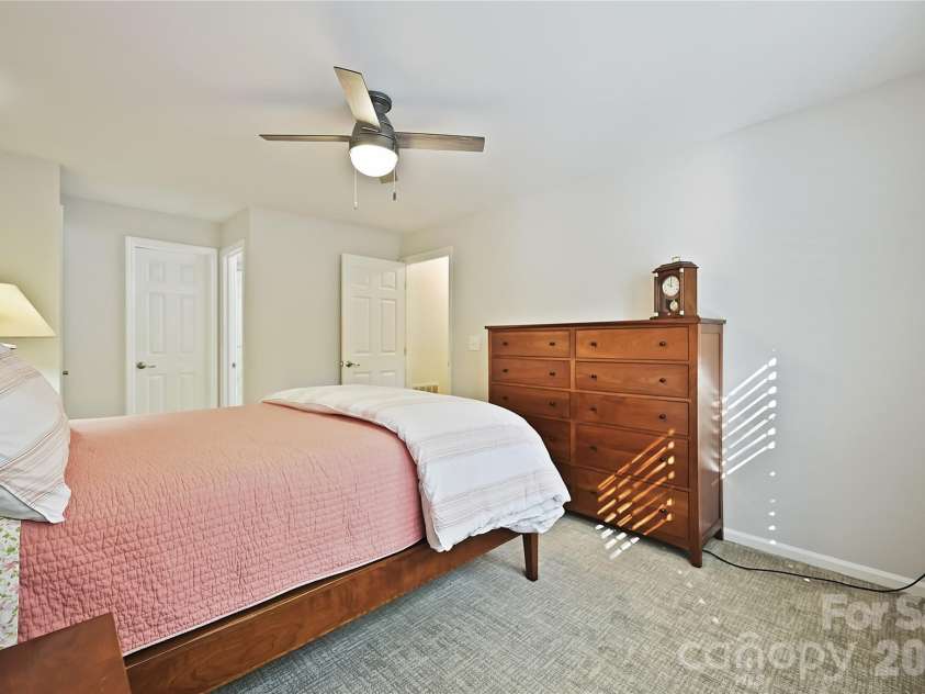 19901 Henderson Road, Cornelius, NC 28031.  MLS# CAR4375227, YatesRealty ID 20273. 