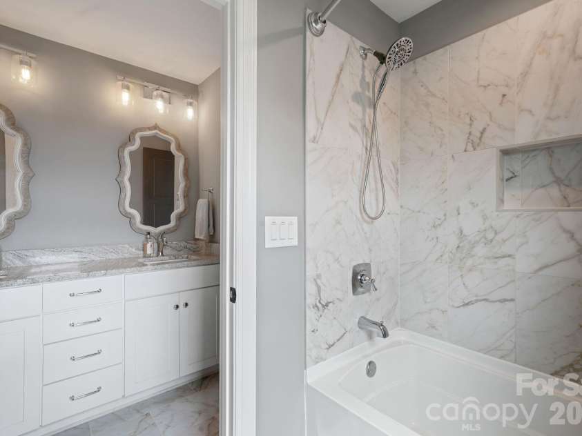 176 Hidden Meadows Drive, Mooresville, NC 28117.  MLS# CAR4372759, YatesRealty ID 20274. 