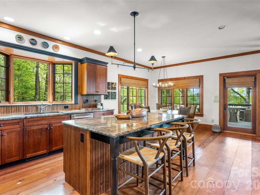536 Hawk Mountain Road, Lake Toxaway, NC 28747.  MLS# CAR4379060, YatesRealty ID 20277. 