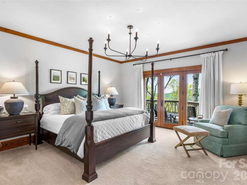 536 Hawk Mountain Road, Lake Toxaway, NC 28747.  MLS# CAR4379060, YatesRealty ID 20277. 