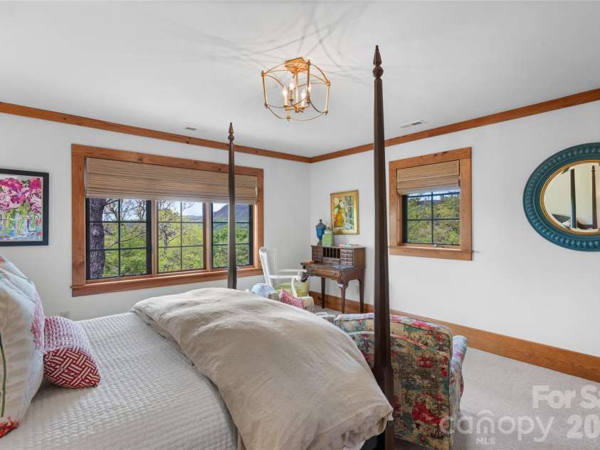 536 Hawk Mountain Road, Lake Toxaway, NC 28747.  MLS# CAR4379060, YatesRealty ID 20277. 