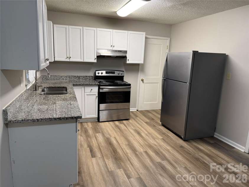749 Edgerton Drive, Charlotte, NC 28213.  MLS# CAR4367078, YatesRealty ID 20278. 