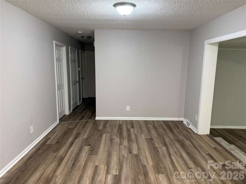 749 Edgerton Drive, Charlotte, NC 28213.  MLS# CAR4367078, YatesRealty ID 20278. 