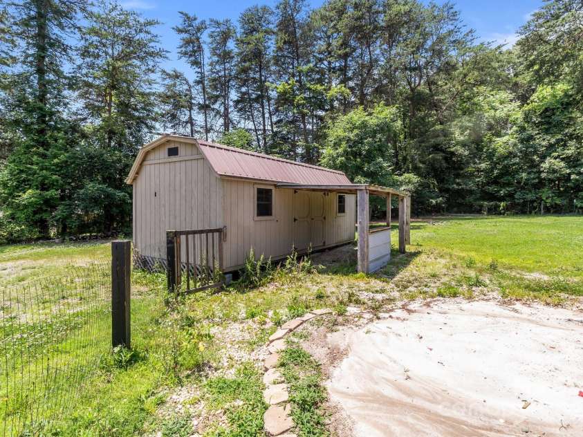 151 Lillyfield Drive, Rockwell, NC 28138.  MLS# CAR4259203, YatesRealty ID 20279. 