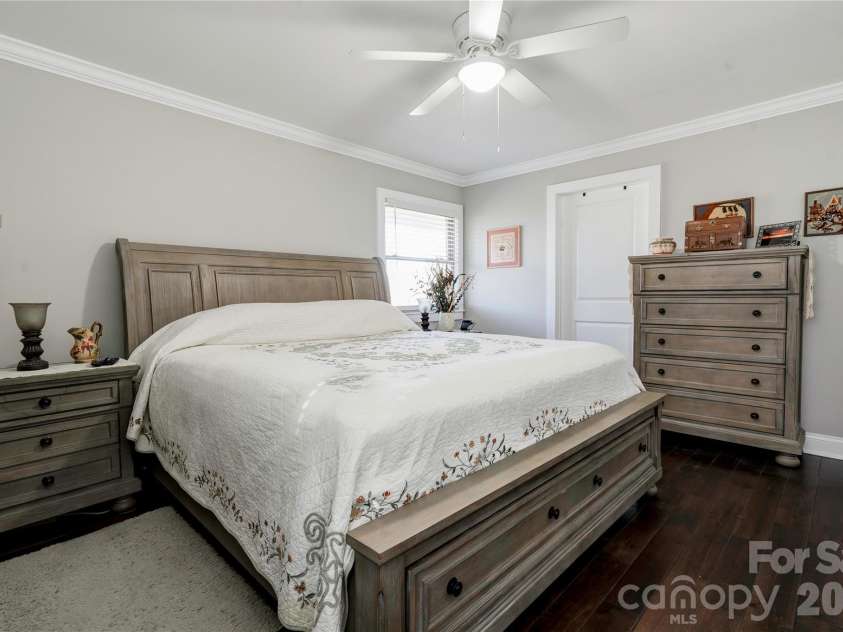 241 Howington Street, Shelby, NC 28152.  MLS# CAR4338141, YatesRealty ID 2028. 