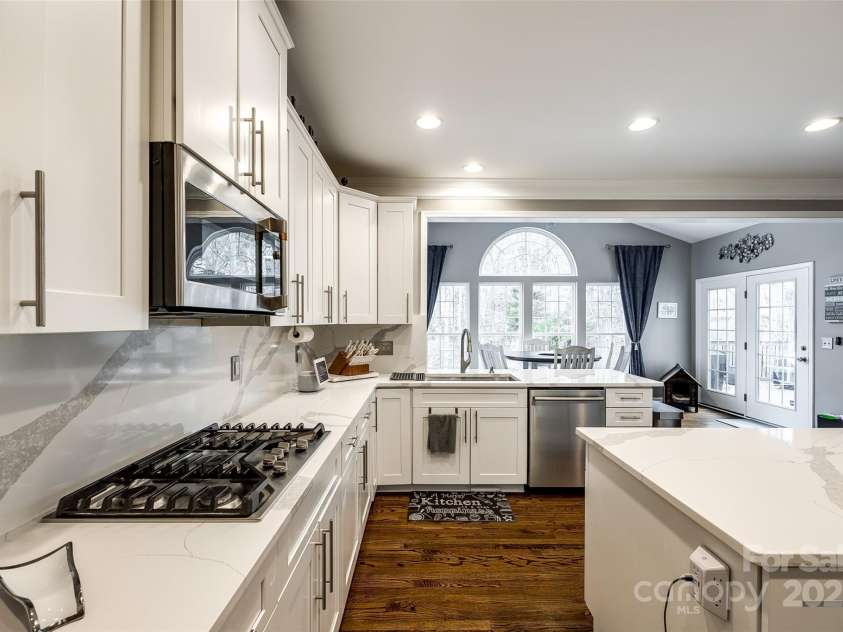 341 Fischer Road, Fort Mill, SC 29715.  MLS# CAR4225245, YatesRealty ID 20280. 