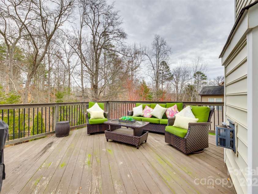 341 Fischer Road, Fort Mill, SC 29715.  MLS# CAR4225245, YatesRealty ID 20280. 