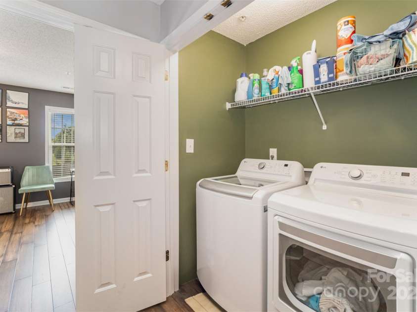118 Steam Engine Drive, Mooresville, NC 28115.  MLS# CAR4290237, YatesRealty ID 20283. 