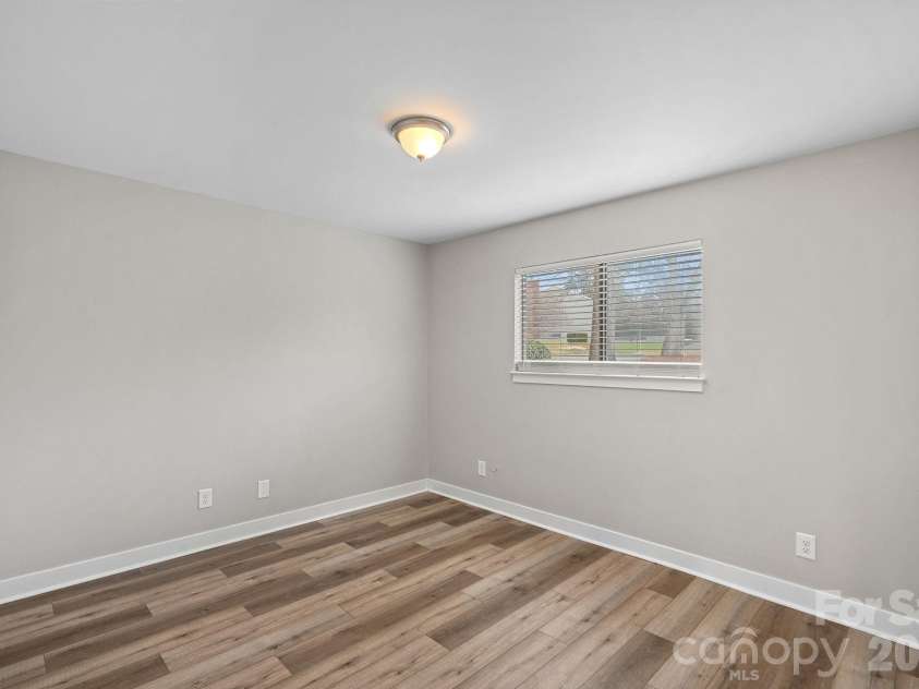 3021 Heathstead Place, Charlotte, NC 28210.  MLS# CAR4358212, YatesRealty ID 20285. Secondary bedroom