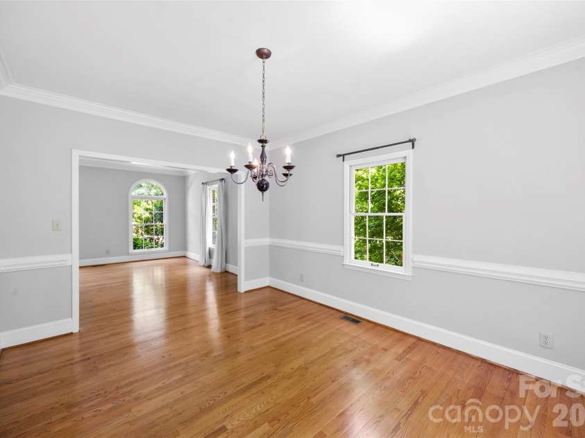 625 Greenbrook Parkway, Matthews, NC 28104.  MLS# CAR4378855, YatesRealty ID 20288. 