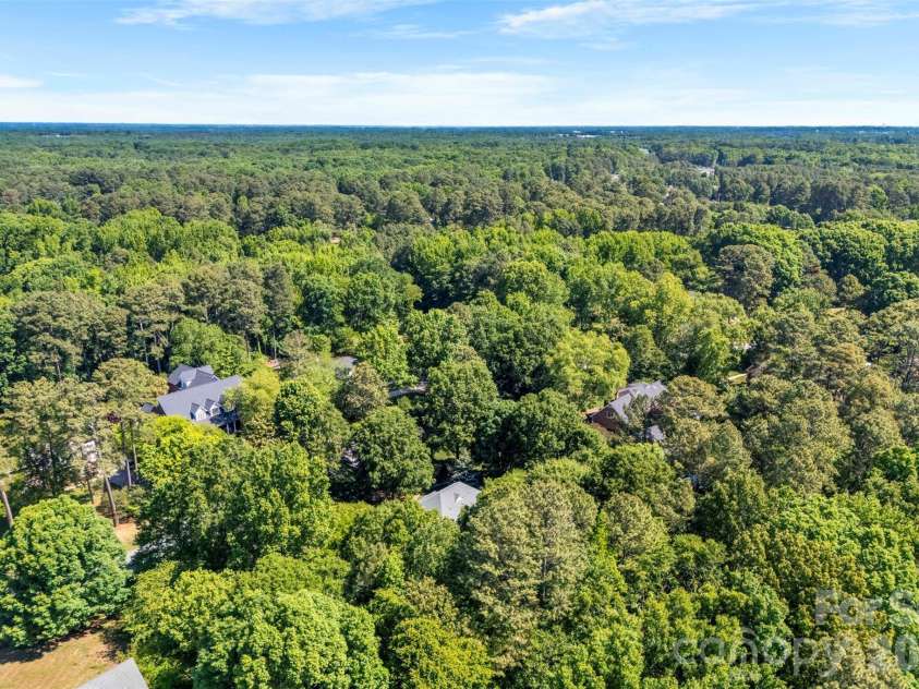 625 Greenbrook Parkway, Matthews, NC 28104.  MLS# CAR4378855, YatesRealty ID 20288. 