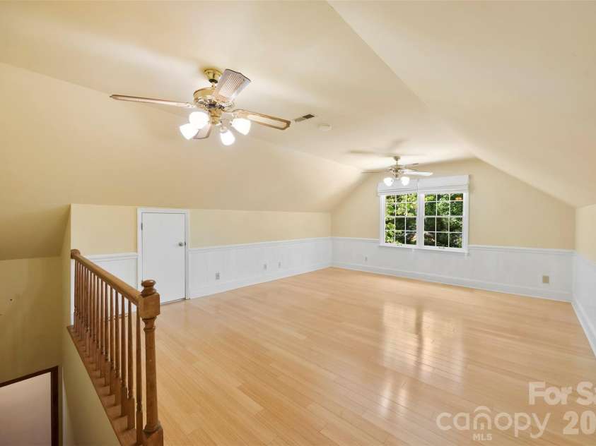 625 Greenbrook Parkway, Matthews, NC 28104.  MLS# CAR4378855, YatesRealty ID 20288. FROG/Bonus/Flex Rm