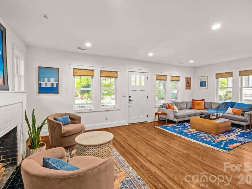 1904 Ashland Avenue, Charlotte, NC 28205.  MLS# CAR4376544, YatesRealty ID 20289. 